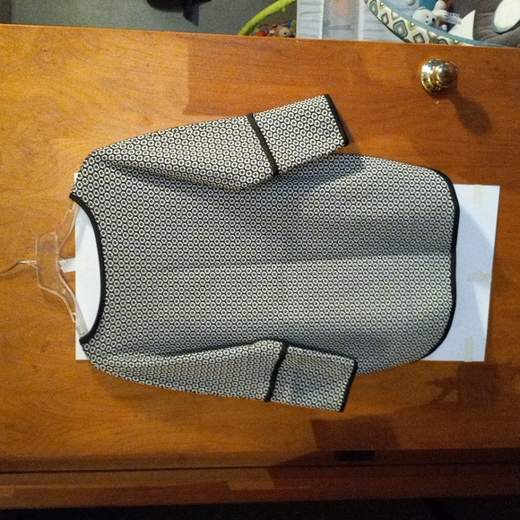 Max Studio Black & White Tunic - Picture 5 of 8